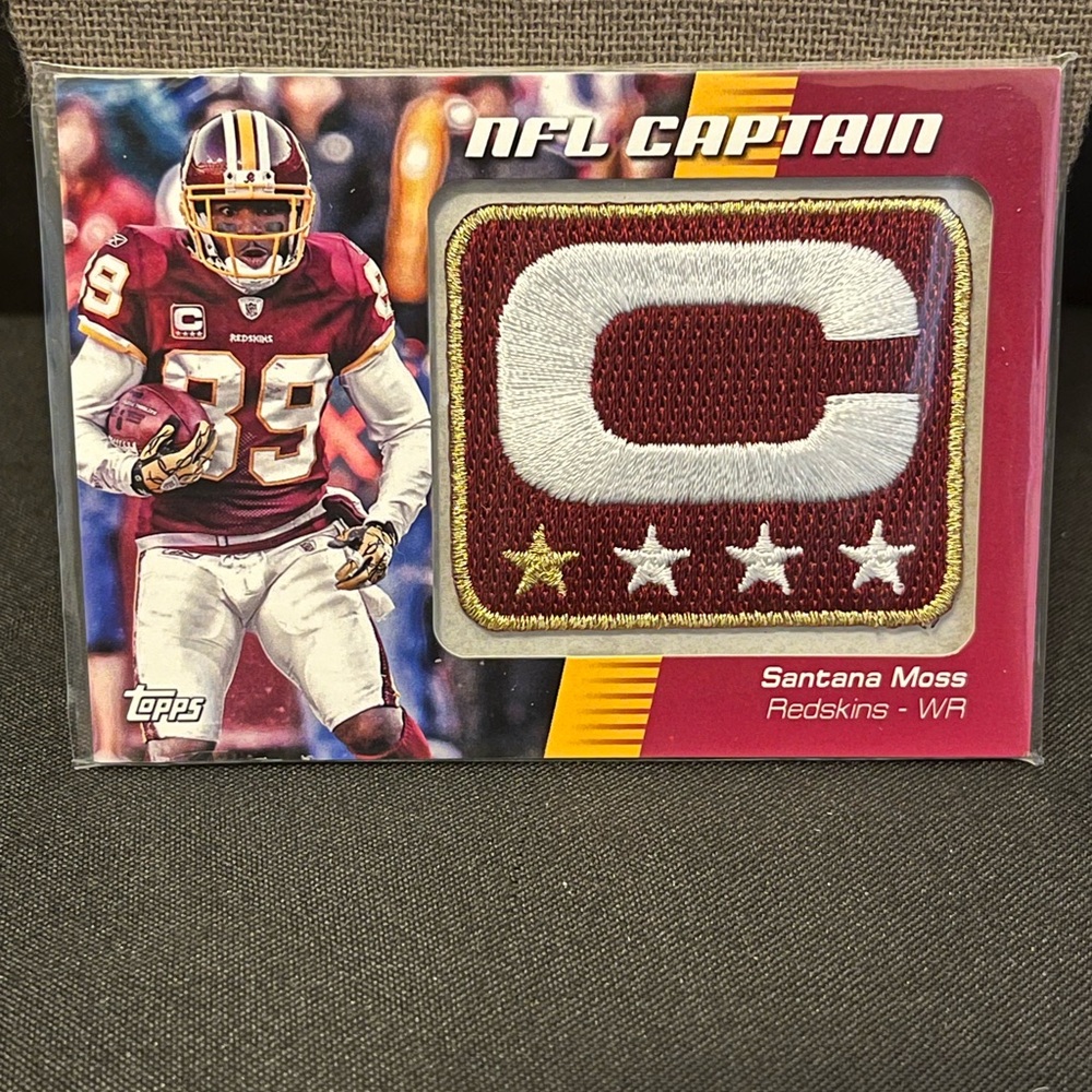 Topps Football Commemorative Patch Card - Burgundy, Gold & White